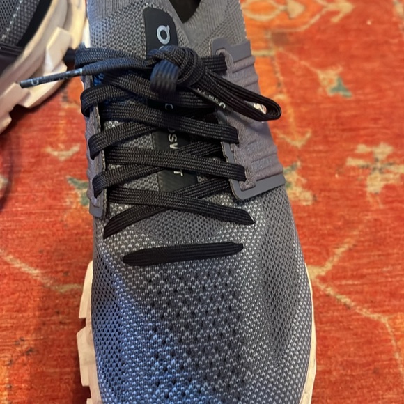 On Cloud On Running Cloudswift 3 Size 8.5 Metal White - Picture 15 of 16